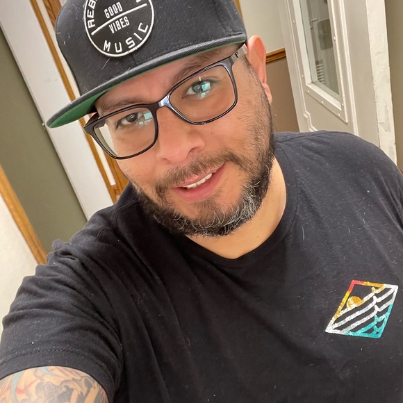 Meet your Posher, James - Picture 6 of 7